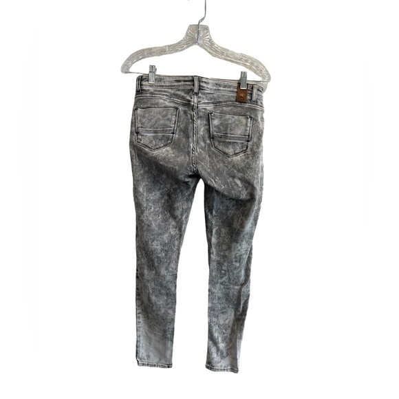 Ed Hardy Mid Rise Skinny Jeans Size 6 - Picture 2 of 6